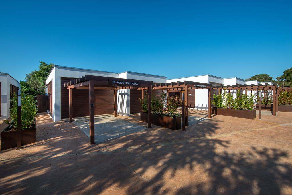 Suite Jacuzzi Heated Outdoor Pool